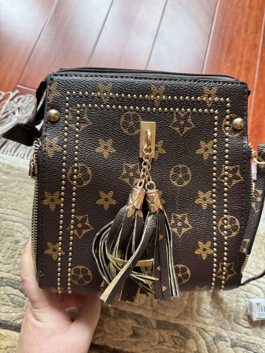 Сумка жіноча бочка через плече