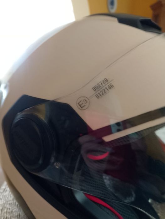 Super biały kask na motor  XXL 63-64