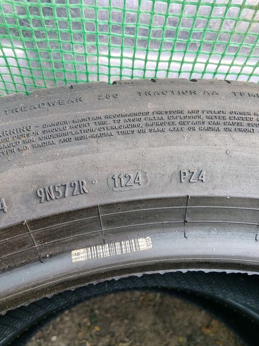 Opona Pirelli 285/45r21