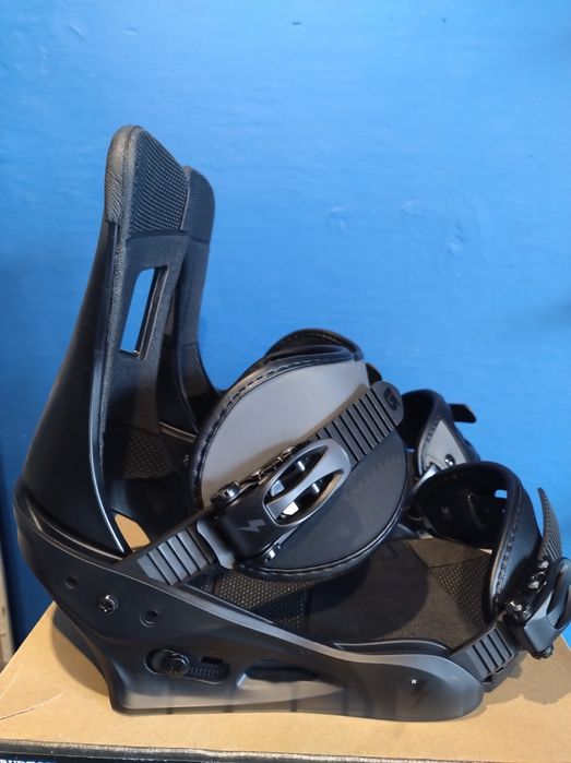 Nowe Wiązania Burton 13 Freestyle M 41-44 eu