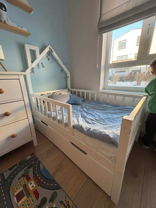 Łóżko dziecięce 140 x 70 cm