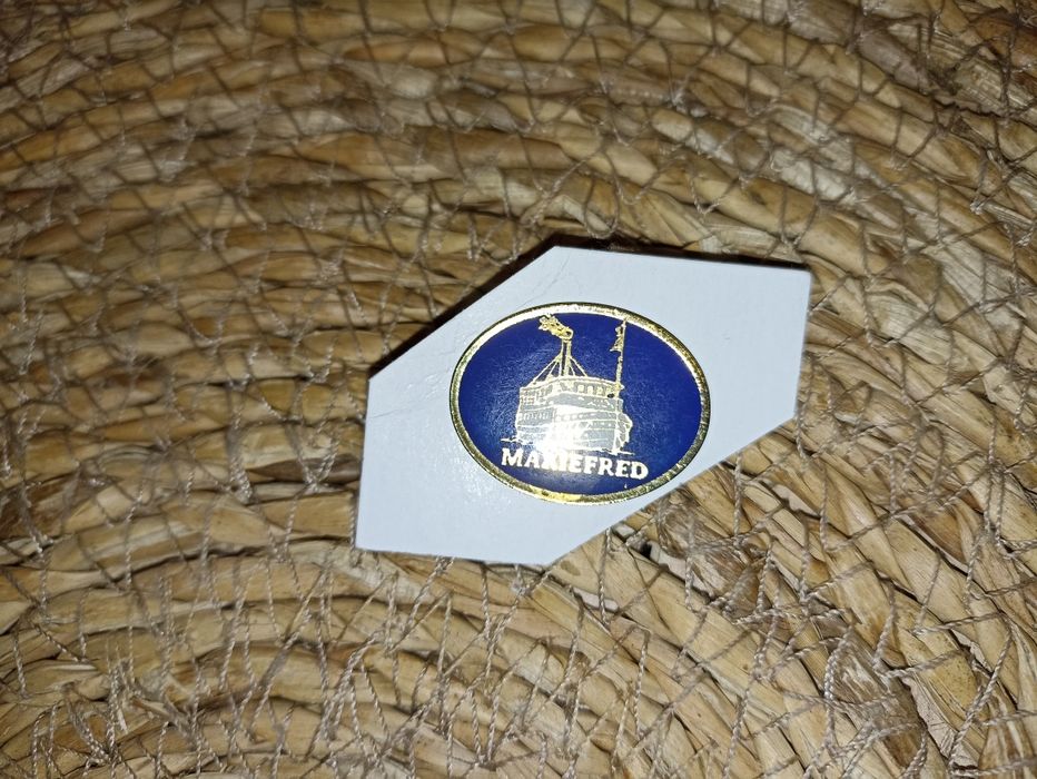 Odznaka broszka pinez marynistyczny  parowiec Mariefred stan bdb