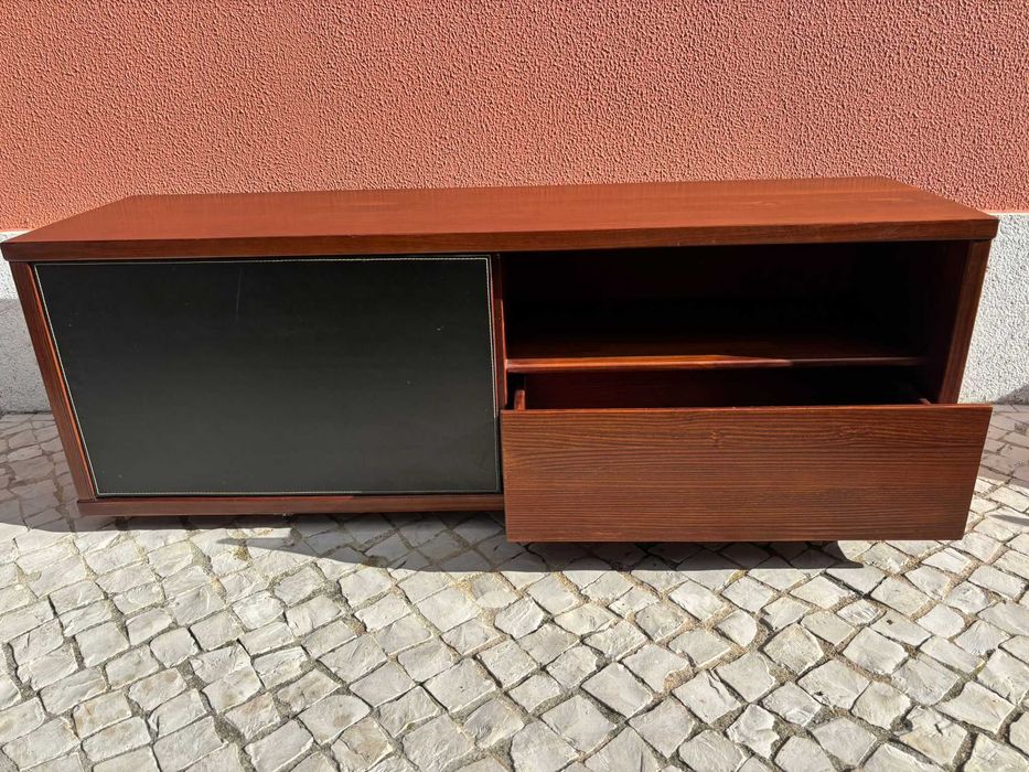 Móvel TV em Madeira