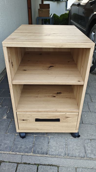 Szafka, regał, komoda, biurko, nowa na kółkach