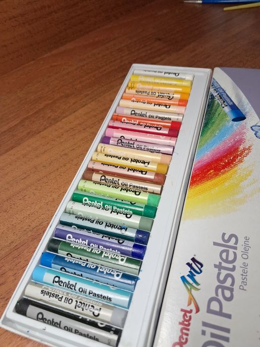 Пастельні олівці