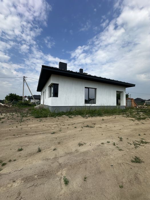 Продам  будинок в с Боголюби
