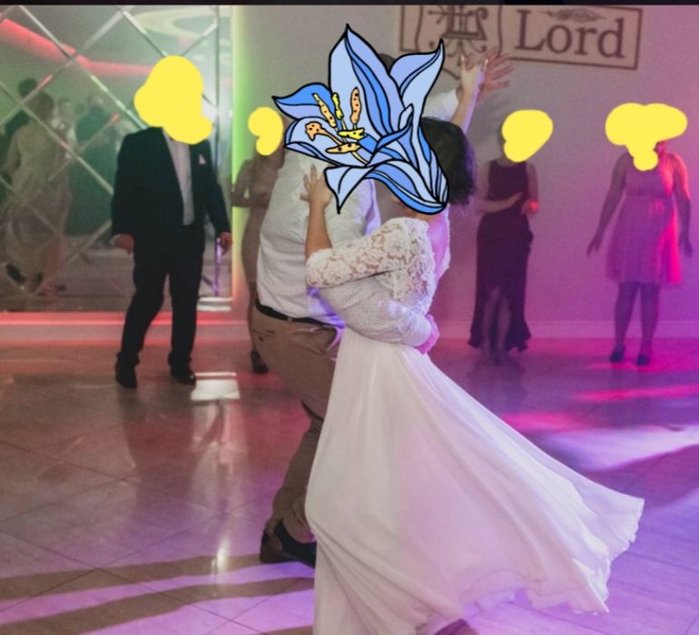 Suknia ślubna w rozmiarze S