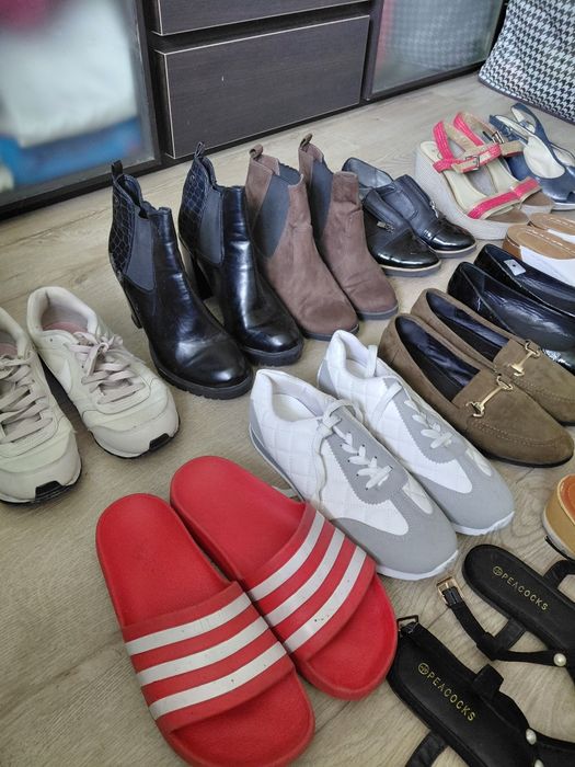 Buty damskie 38-39 okazją