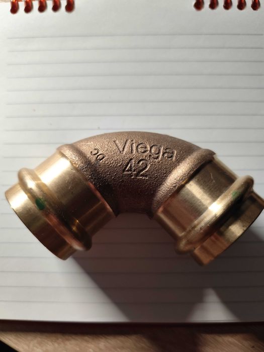 Kolano Łuk 90' sanpress mosiądz /42/