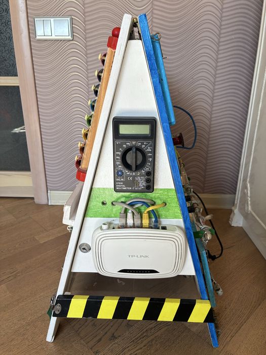 Бізіборд 70х55х40 інтерактивний та розвиваючий!