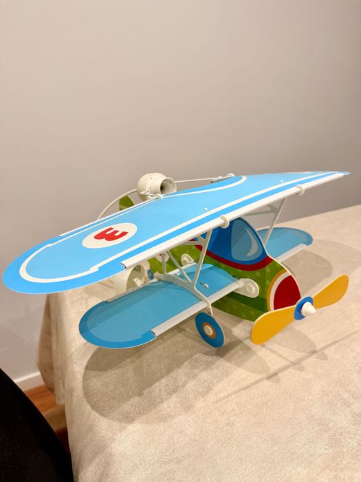 Candeeiro de Teto Avião Kids
