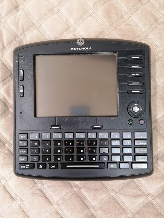 Мобільний захищений комп'ютер Motorola VC6096
