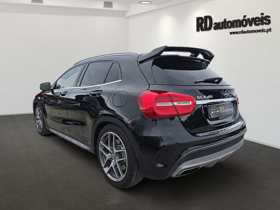 Mercedes-Benz GLA 45 AMG 4-Matic