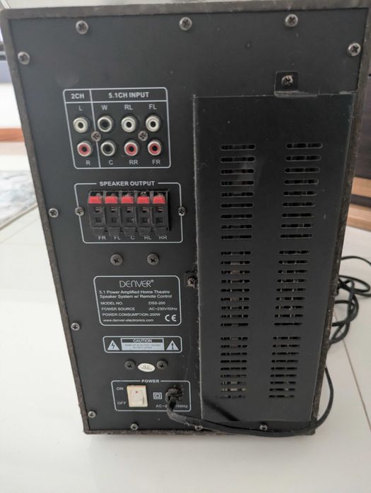 Sistema de som Dolby Surround 3.1 para home cinema Denver DSS 200 / AC-3 / dts