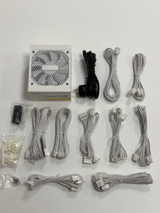 Блок живлення Enermax Revolution D.F. 850W White (ETV850G-W)