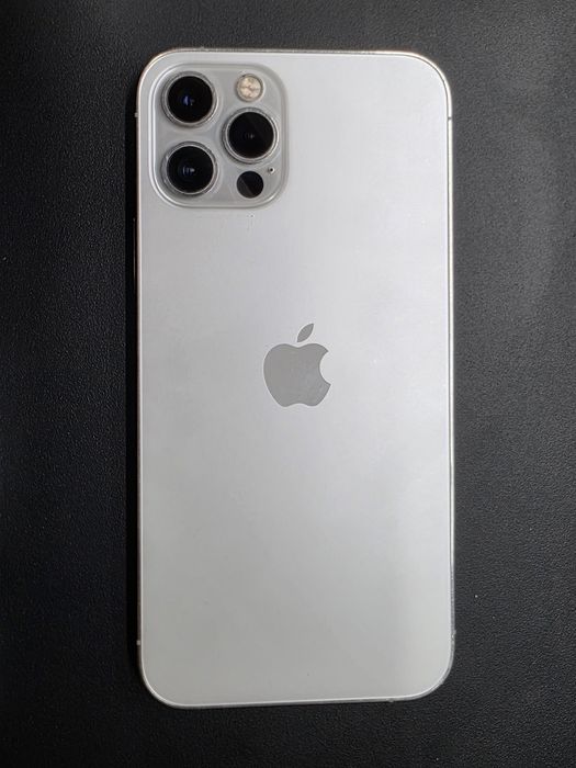 iPhone12 256GB シルバー iphone 12 256gb - купить мобильные телефоны и смартфоны - Цена на