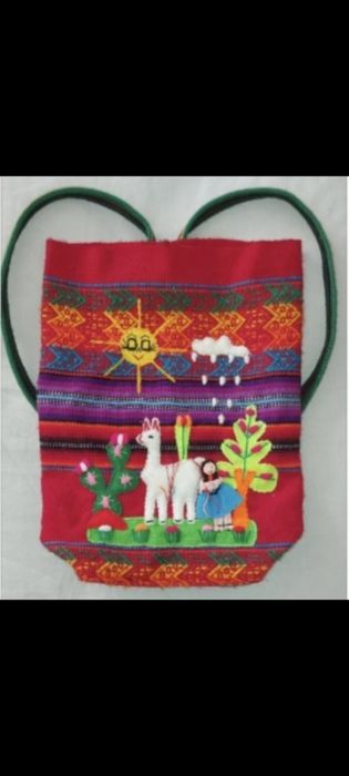 Malas Hello Kitty e outras.