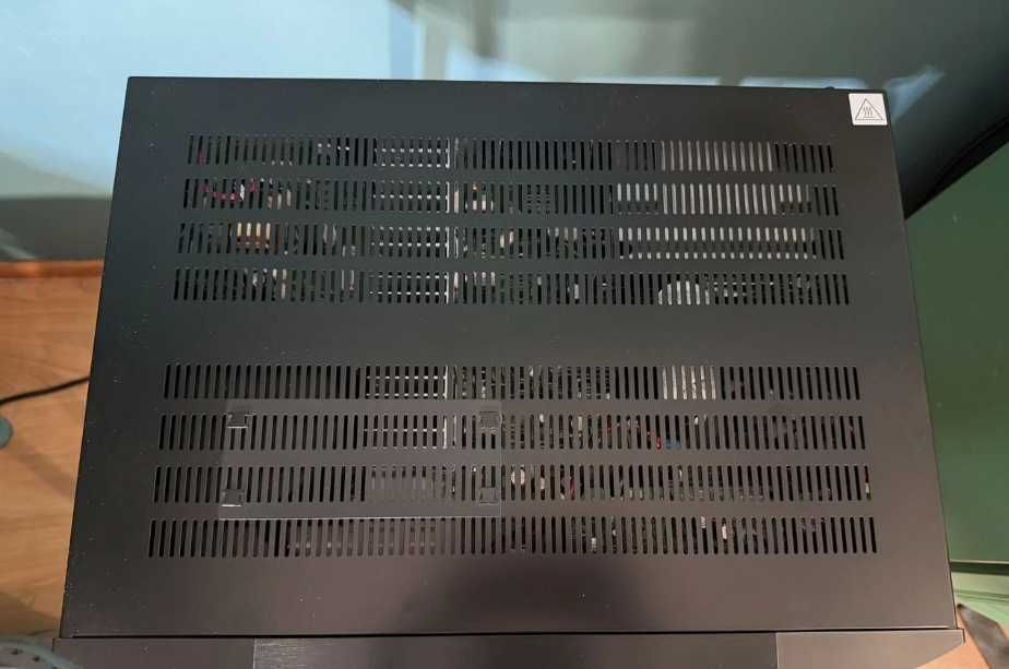 Wzmacniacz Marantz PM6007 w idealnym stanie