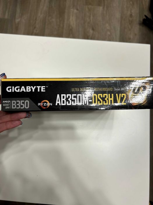 Материнская плата / Материнська плата Gigabyte AB350M-DS3H V2