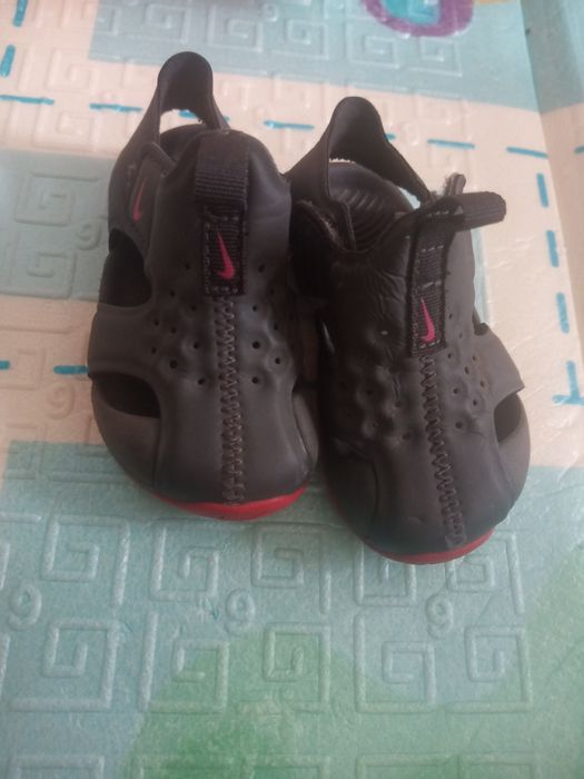 Дитячі босоніжки Nike, стелька 11.5 см