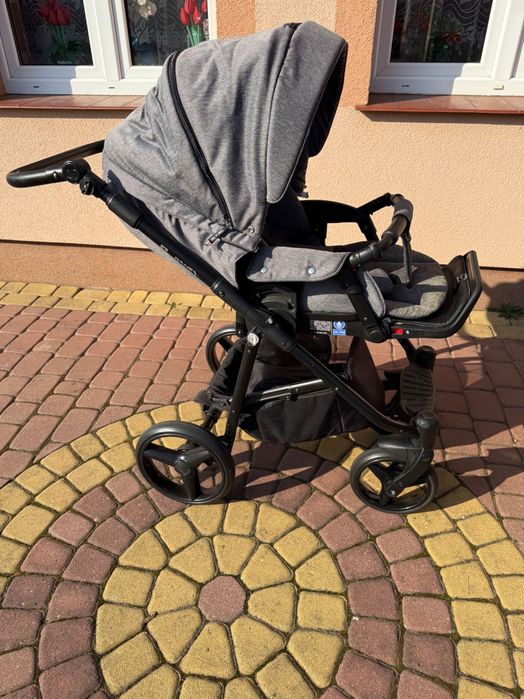 Sprzedam wózek firmy Adamex 2 w 1