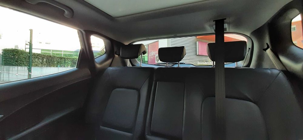 Hyundai ix20 Blue , modelo JC, é um monovolumen compacto