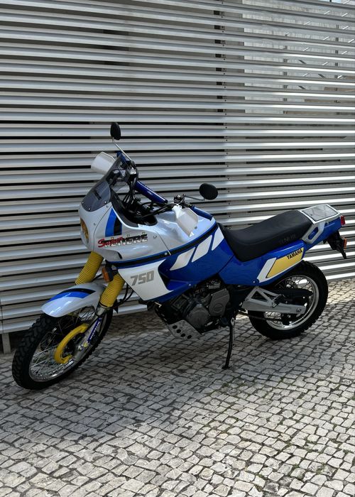 Yamaha XT750Z Super Ténére