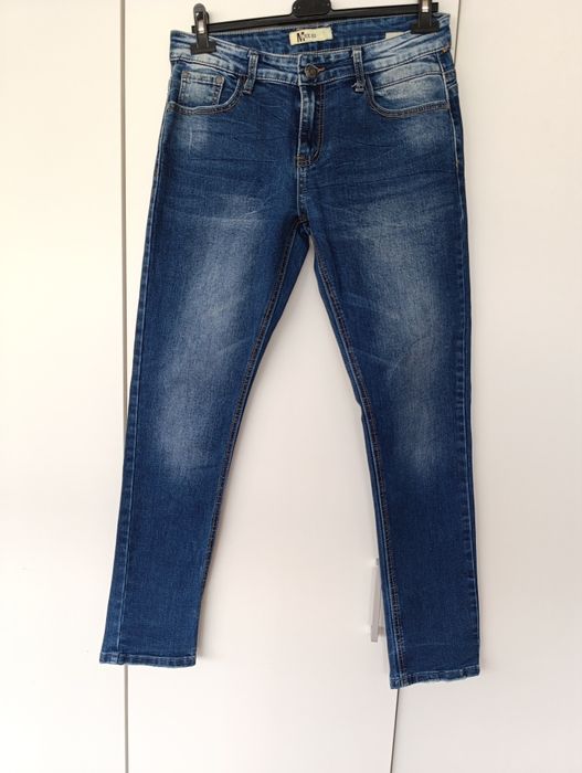 Calças de ganga novas 42