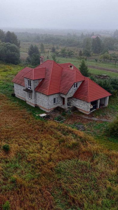 Продаж будинку 295 м² з частковим ремонтом та 21 соткою землі | Суховоля