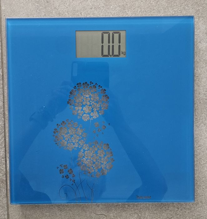 Baurer ваги підлогові скляні