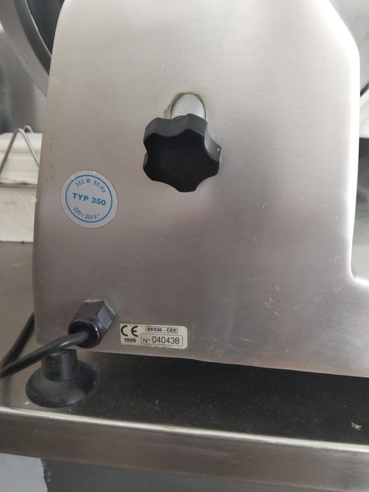 Vendo fiambreira