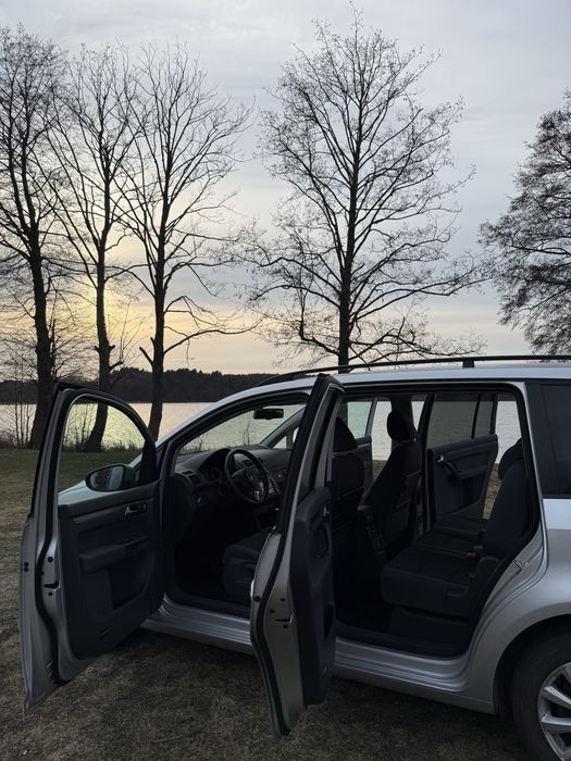 Touran 2011 1.4 TSI автомат