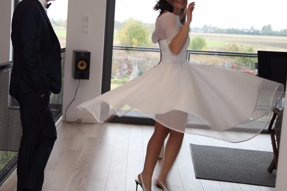 Oryginalna, krótka sukienka ślubna, r. 36 j.Simple, La Mania