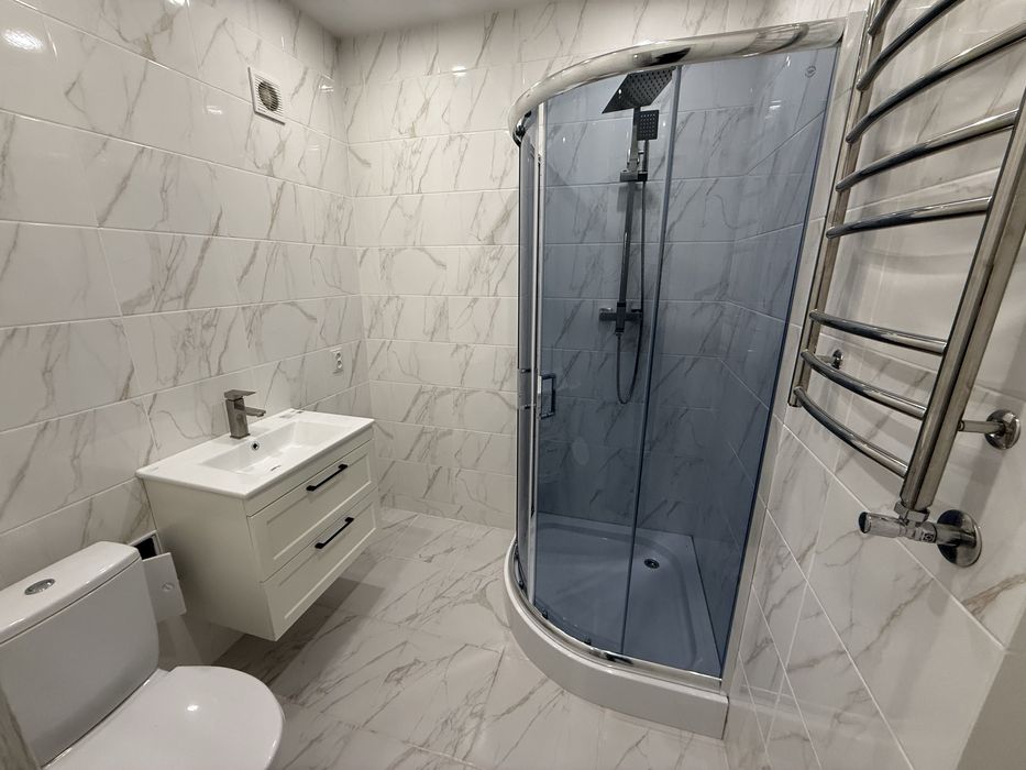 Продаю стильную видувую 1-ку Яхт Клуб, 8 причал