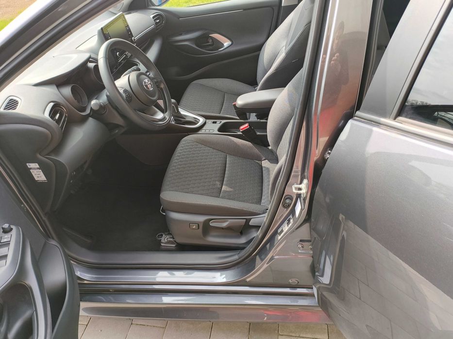 Toyota Yaris IV hybrid