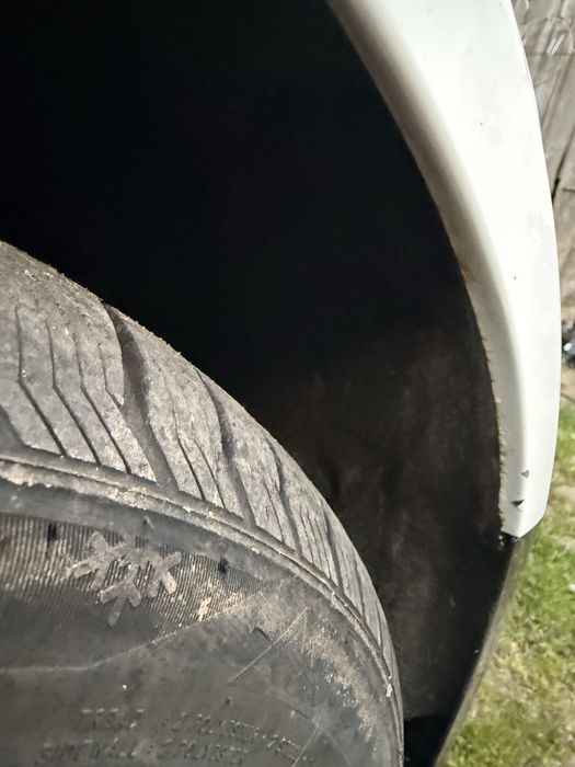 Błotnik prawy przód audi a4 b8 przedlift ly9c