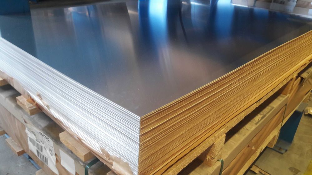 Profile aluminiowe Blacha aluminiowa ryflowana i gładka  różne formaty