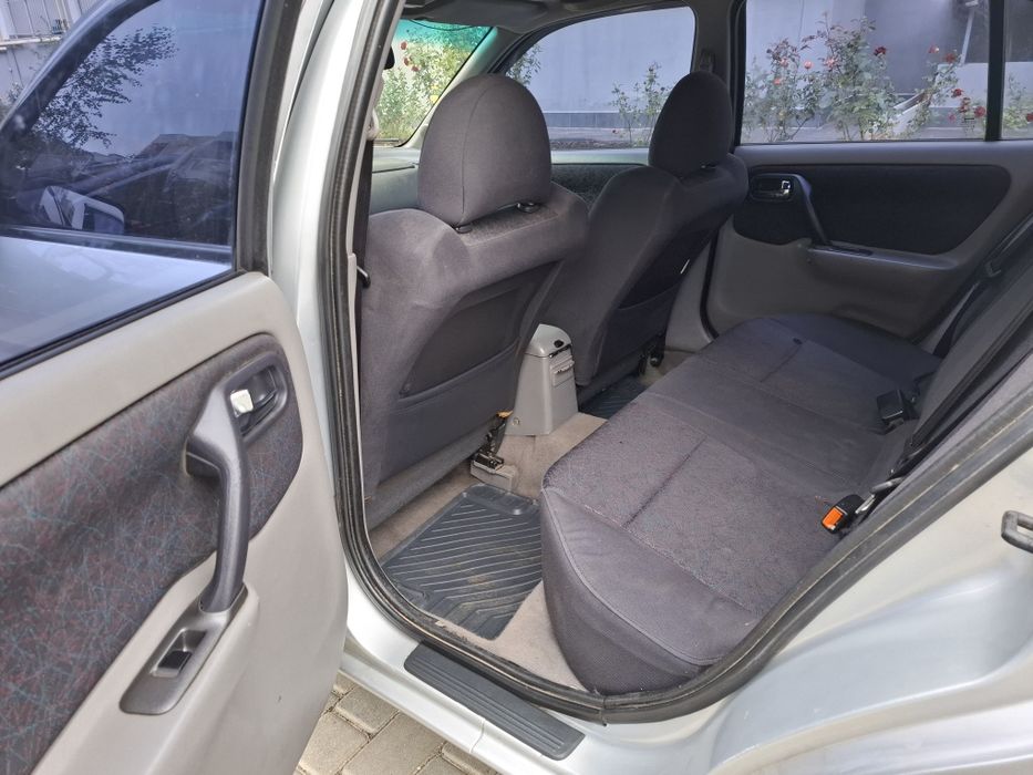 В продаже NISSAN PRIMERA  2.0  автомат