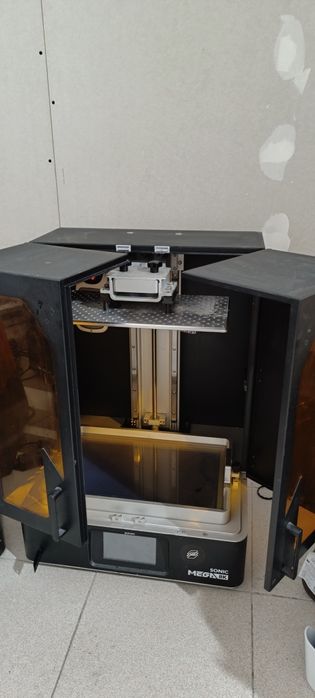 Impressora 3d de resina, phrozen sonic mega 8k.