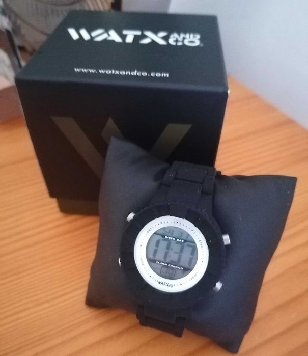 Relógio WATX & CO - Novo, na caixa