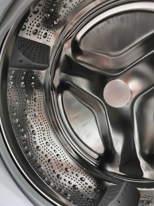 11499 вместо 23000! Почти НОВАЯ! Не была в ремонте! BOSCH (series 4)