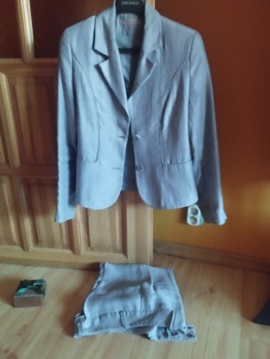 Kostium marynarka i spodnie plus kozaki damskie rozmiar 38