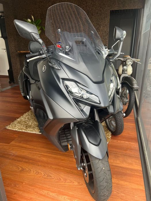 Yamaha TMAX  560