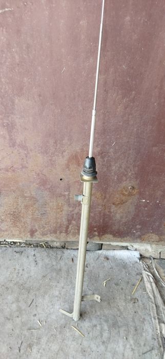 Антена автомобиля раздвижная