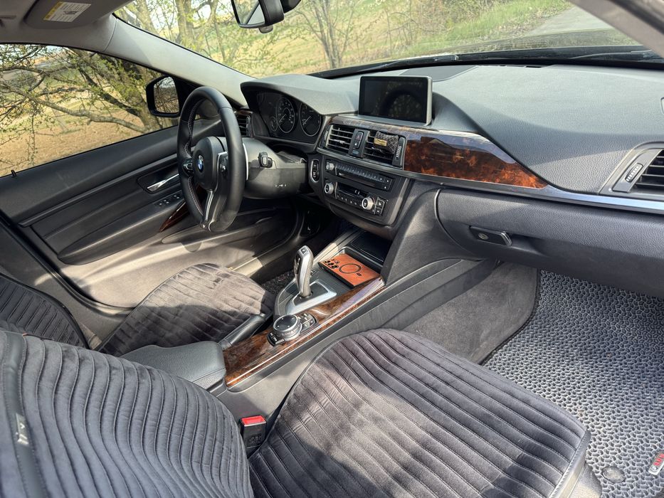 Продам BMW F30 328i xDrive 2013-го року