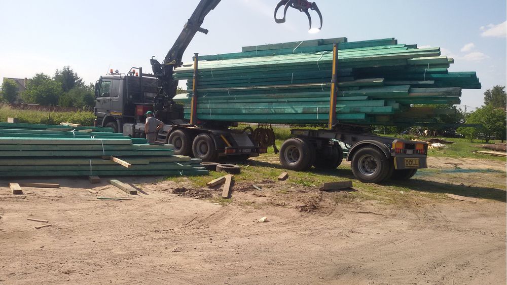 Więźba dachowa, deski, kantówki