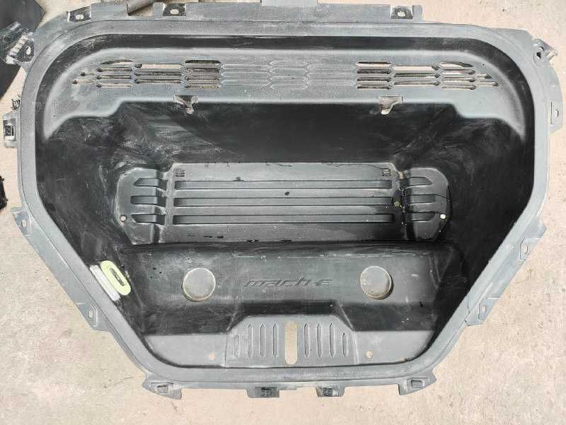 Корито Ford Mustang mach e переднє корито багажник під капотний пластик LJ8Z58457A04AE