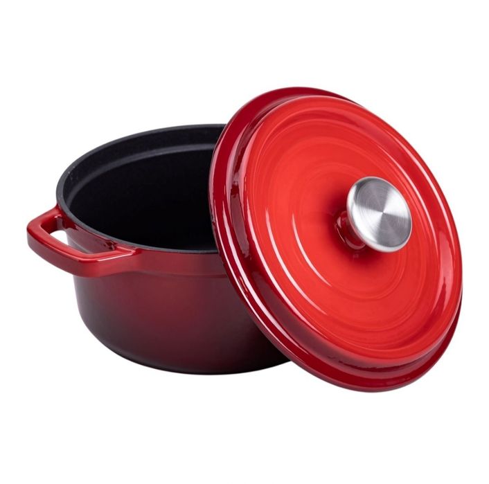 Каструля чавунна 2 літри.