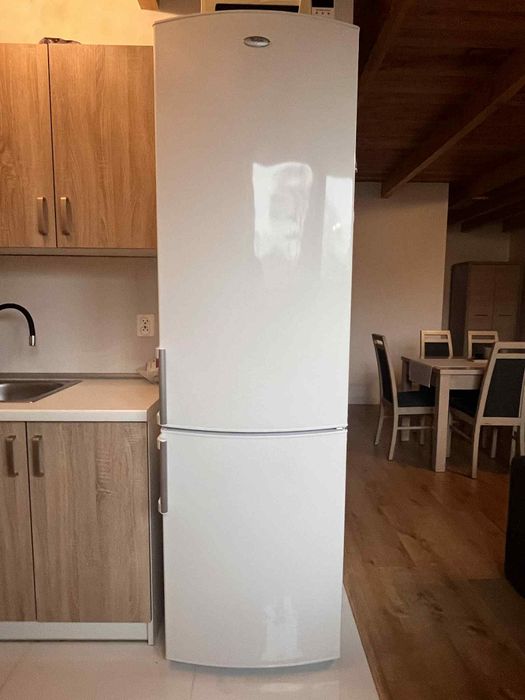 Lodówka whirlpool wbe3712 A+ W