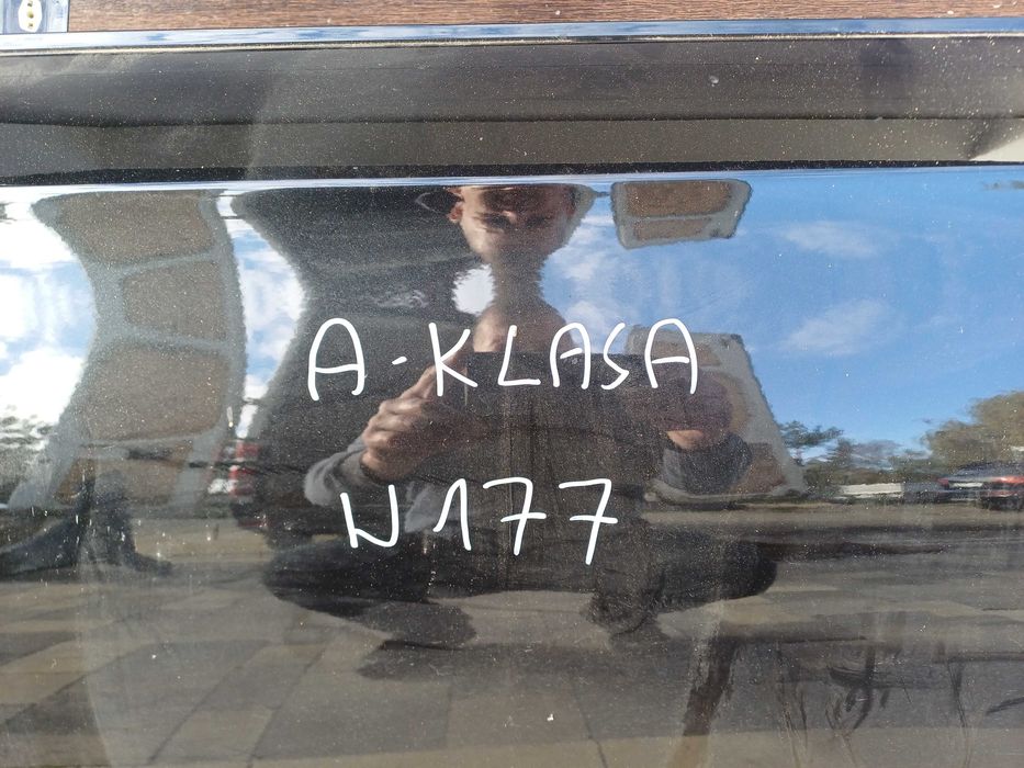 drzwi lewy tył mercedes a klasa w177 sedan